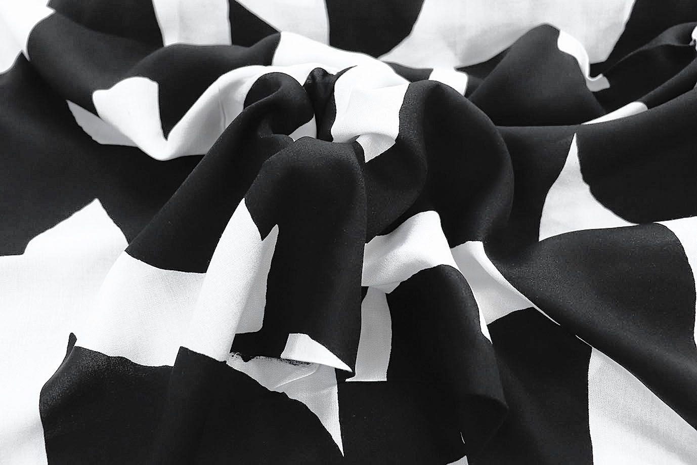 Штапель принт/бело-черный 1374-PY/D#8/C#4