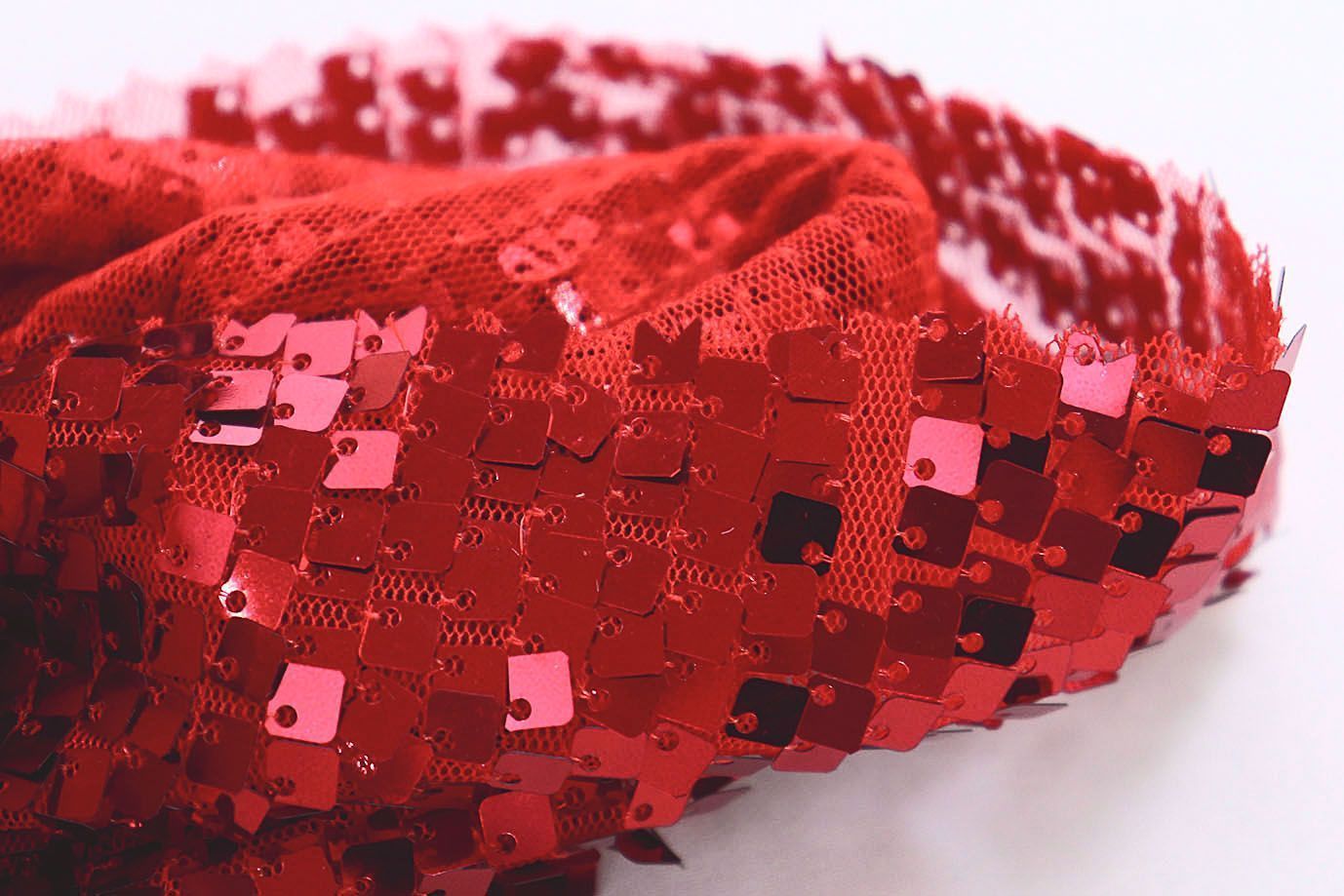 Сетка с квадратными пайетками/красный 2036/D#1/C#5