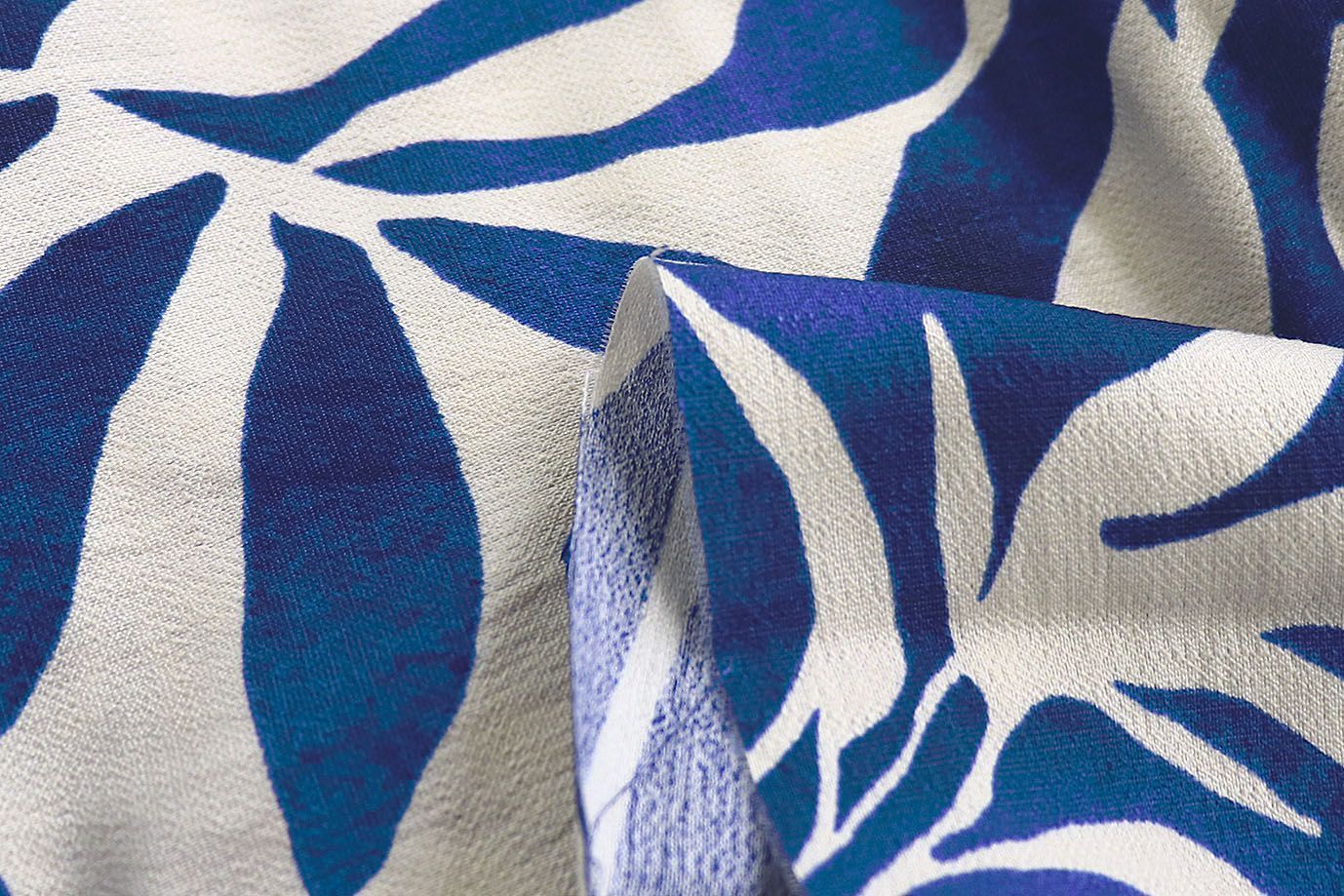 Лен БОХО принт/листья синие на молочном 3810-PY/D#16/C#1 (11834)