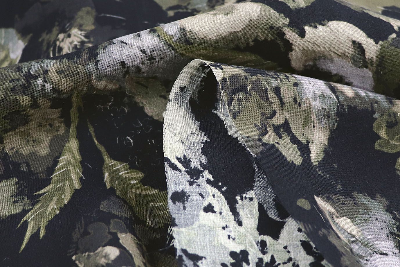 Штапель принт/листья зеленые на черном 4244-PY/D#1/C#3