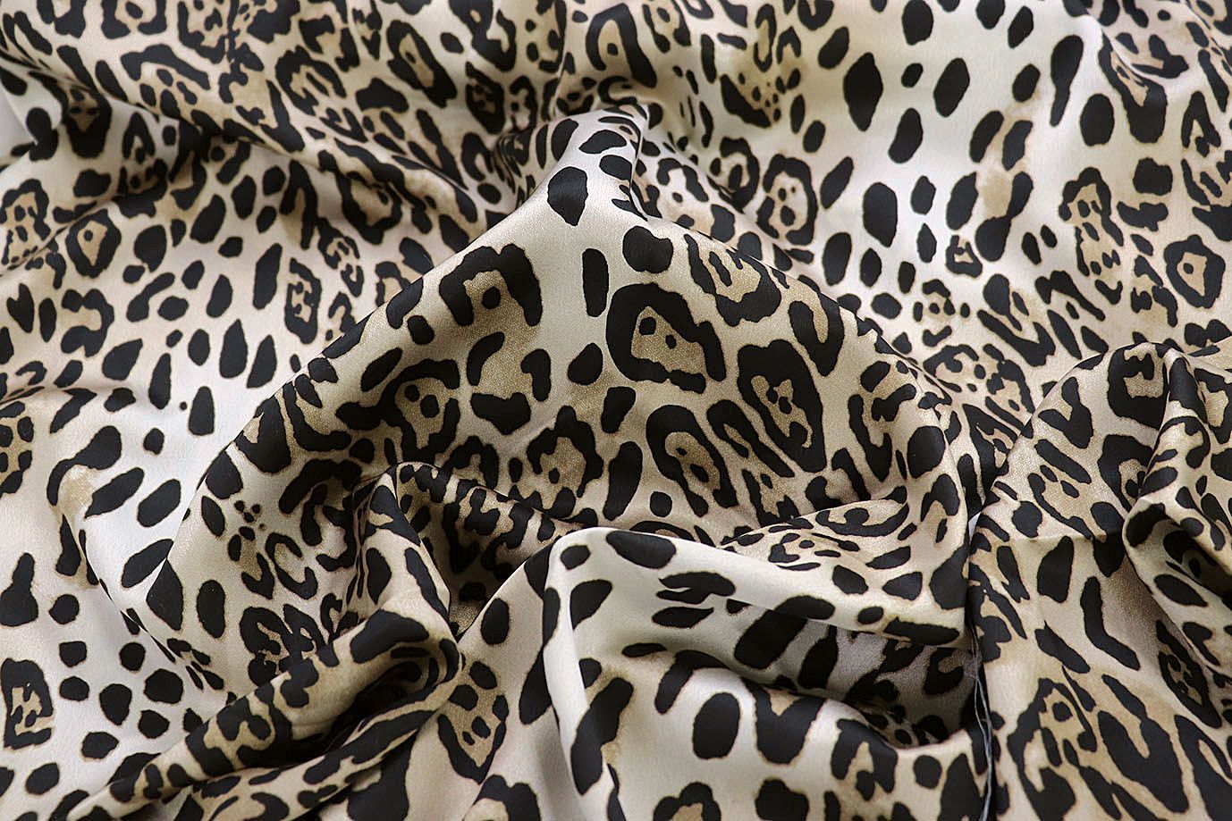 Шелк принт/леопард черно-бежевый на молочном 3881-PY/D#1/C#1