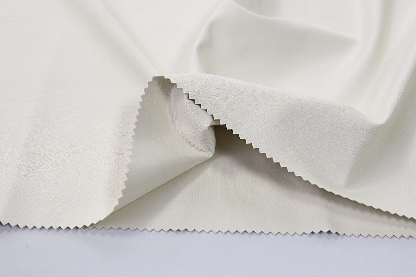 Кожа "Креш" стрейч/молочный 3461-PY/C#1 (0394)