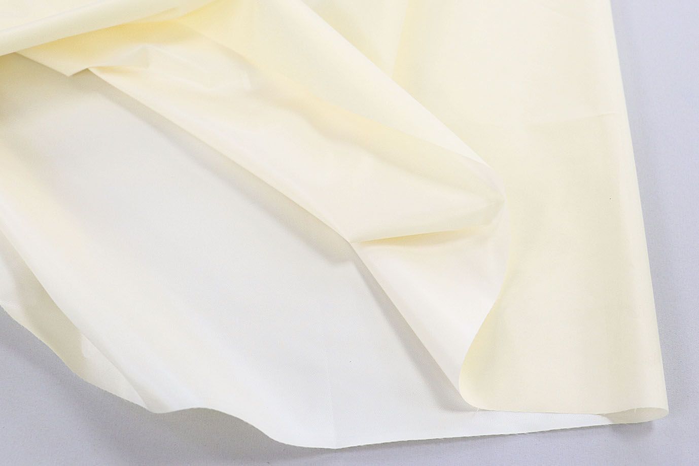 Плащевая ткань "Мембране"/молочный 1525-360372/C#4 White (0160)