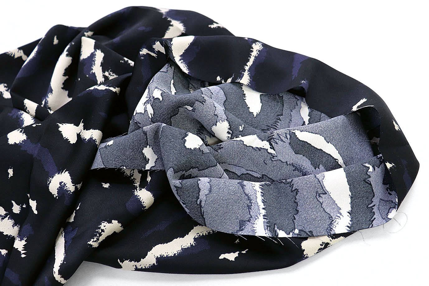 Шелк принт/бело-синий на черном 3874-PY/D#1/C#1