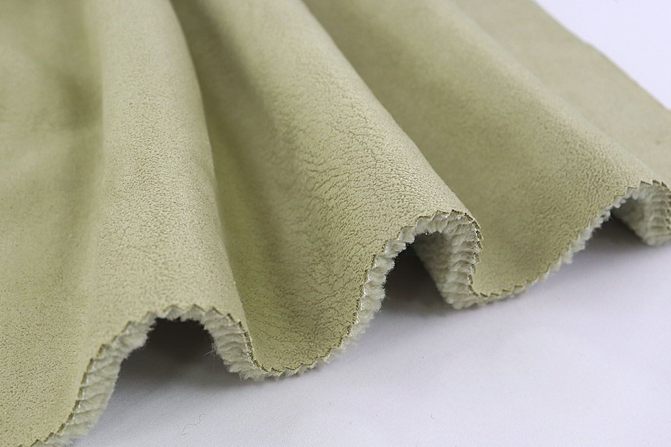 Дубляж мех "Кёрли"/оливковый AP230331053Z/D#1003-2302-40L/C#12