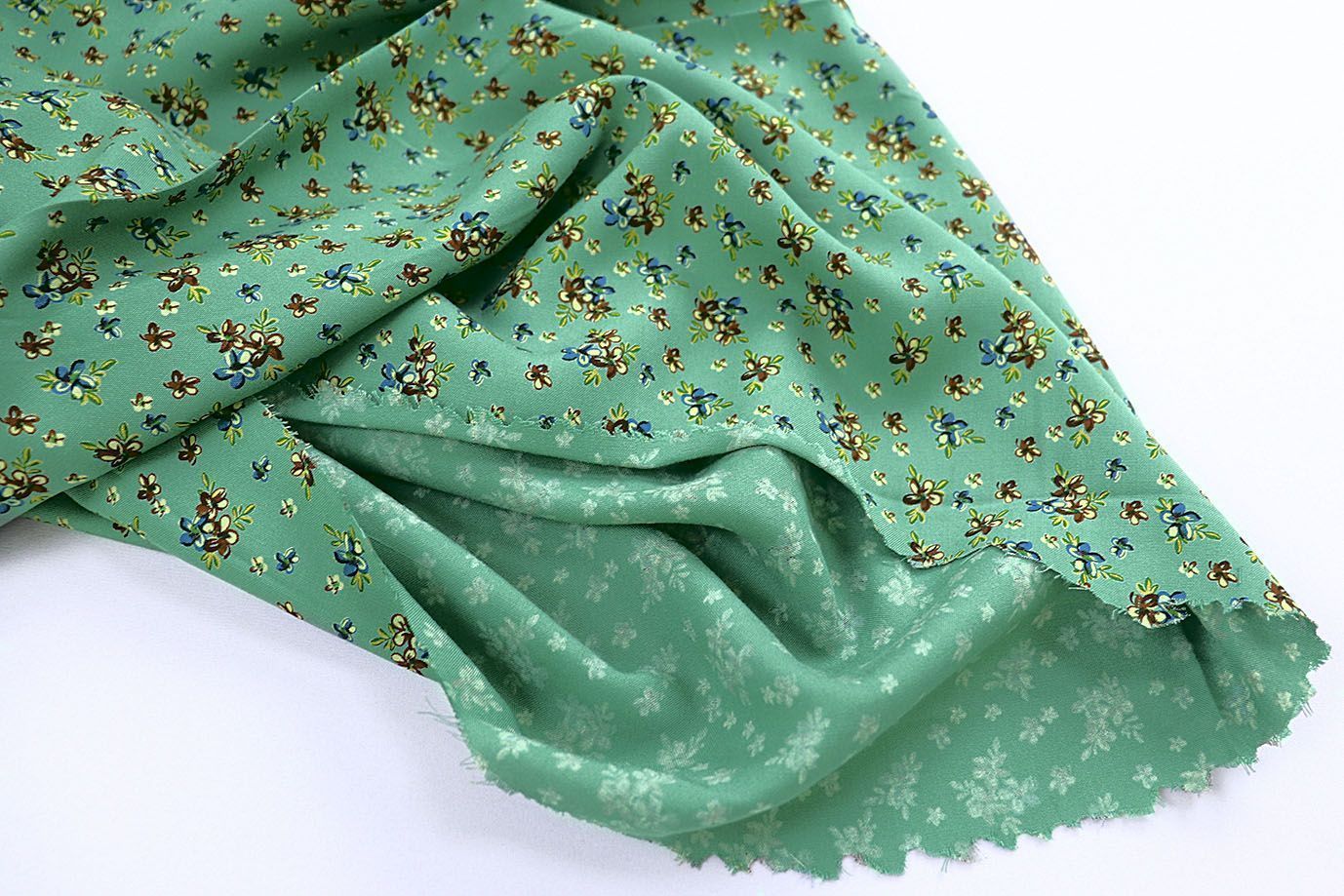 Штапель принт/цветы сине-коричневые на бирюзовом 1466-PY/D#6/C#3