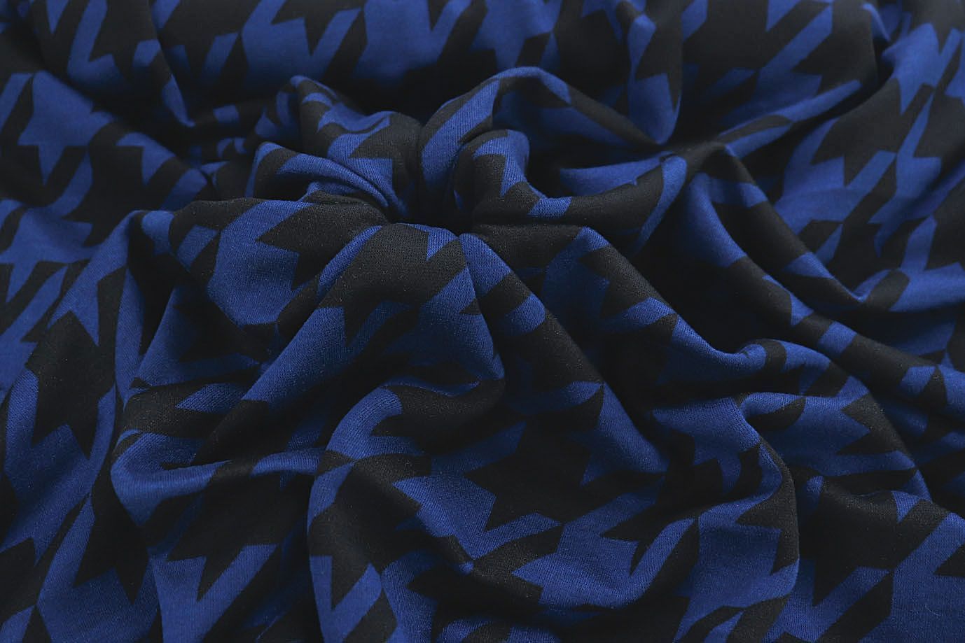 Трикотаж "Модал" принт/черно-синий 3561-PY/D#9/C#3