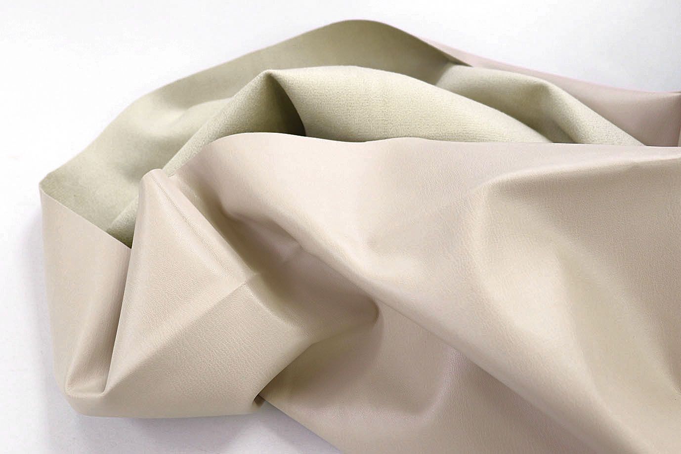 Кожа стрейч на замше/кремовый DT-16310/C#4