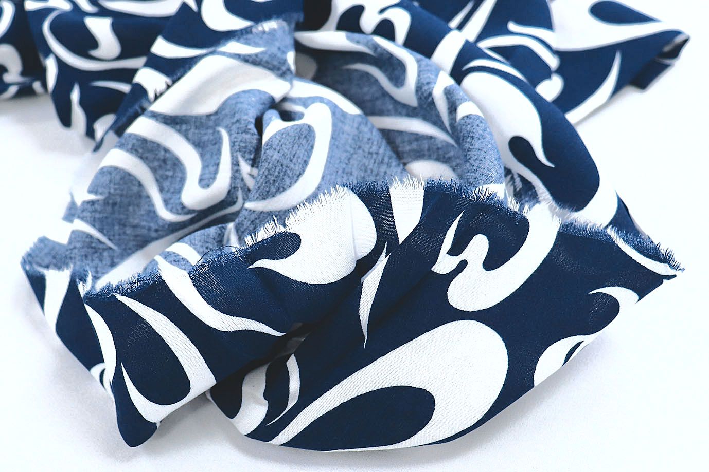 Штапель принт/бело-темно-синий 1374-PY/D#24/C#8