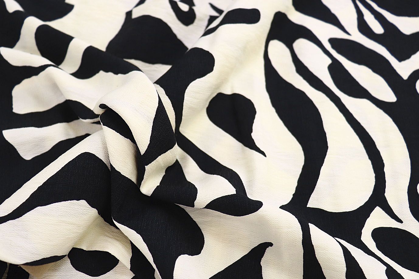 Лен БОХО принт/молочно-черный 3857-PY/D#12/C#2