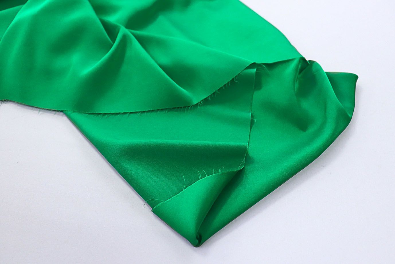 Шелк "Армани"/зеленый 3460-PY/C#15