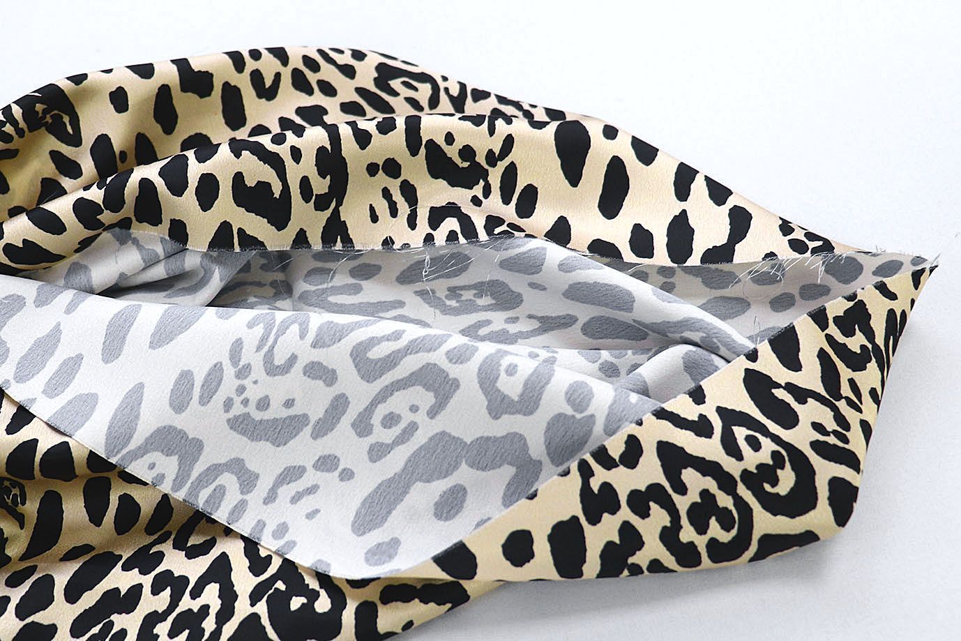 Шелк принт/леопард черно-молочный 3881-PY/D#3/C#1