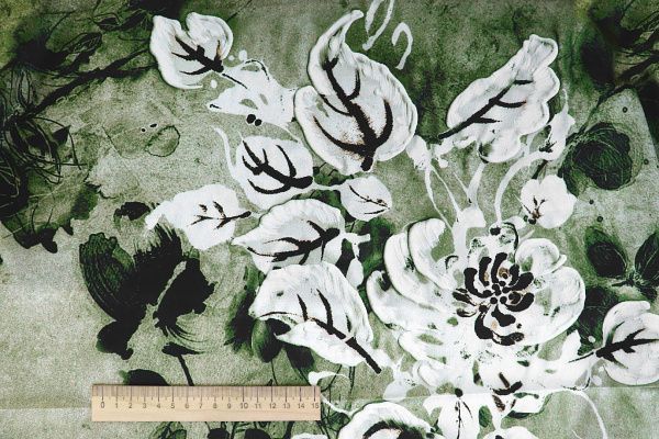 Шелк принт/цветы черно-белые на зеленом 3881-PY/D#4/C#3