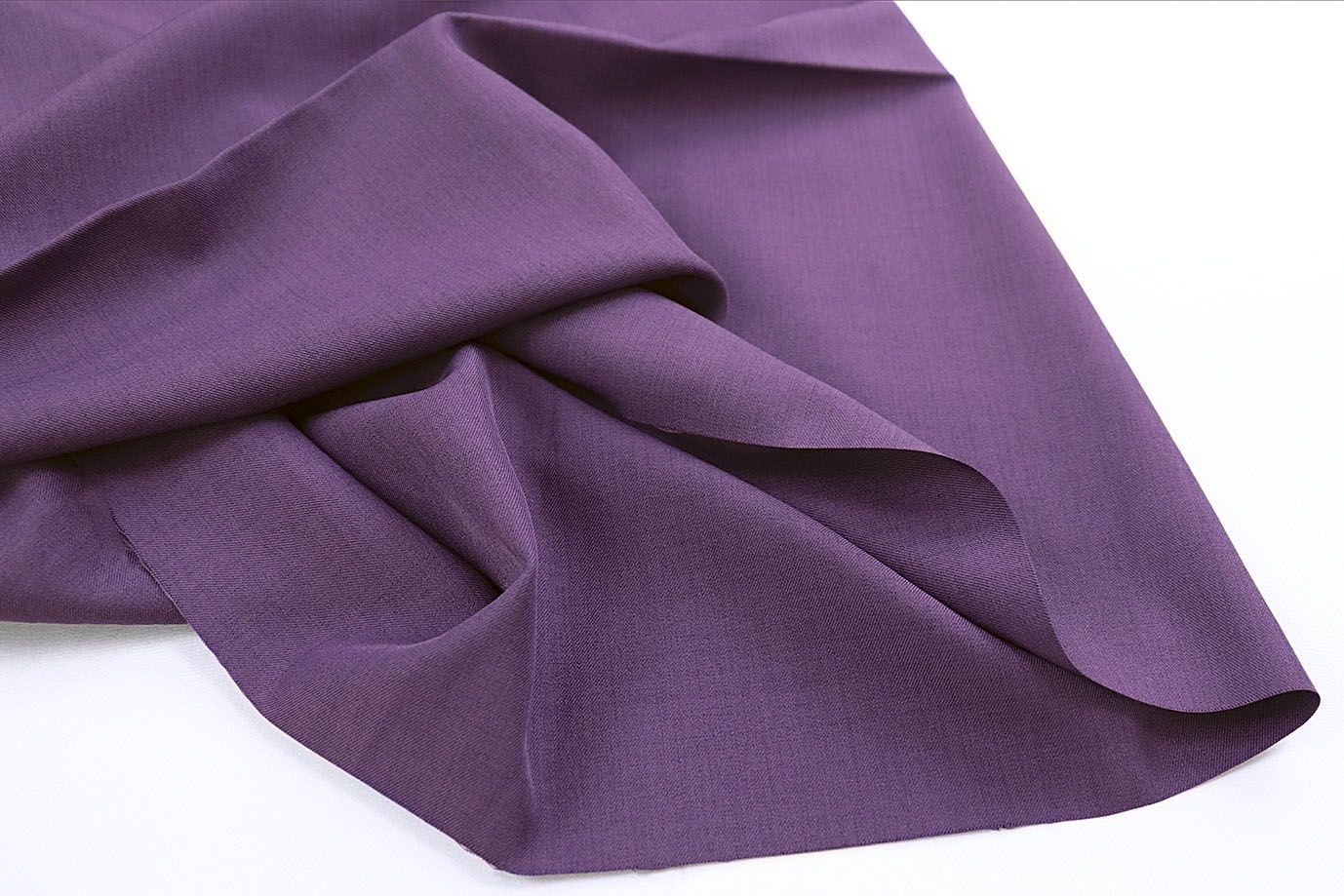 Костюмная ткань "Дорис"/фиолетовый 1462-PY/C#16