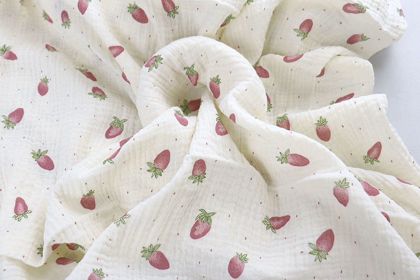 Муслин принт/земляника розовая на белом 4017-PY/D#8