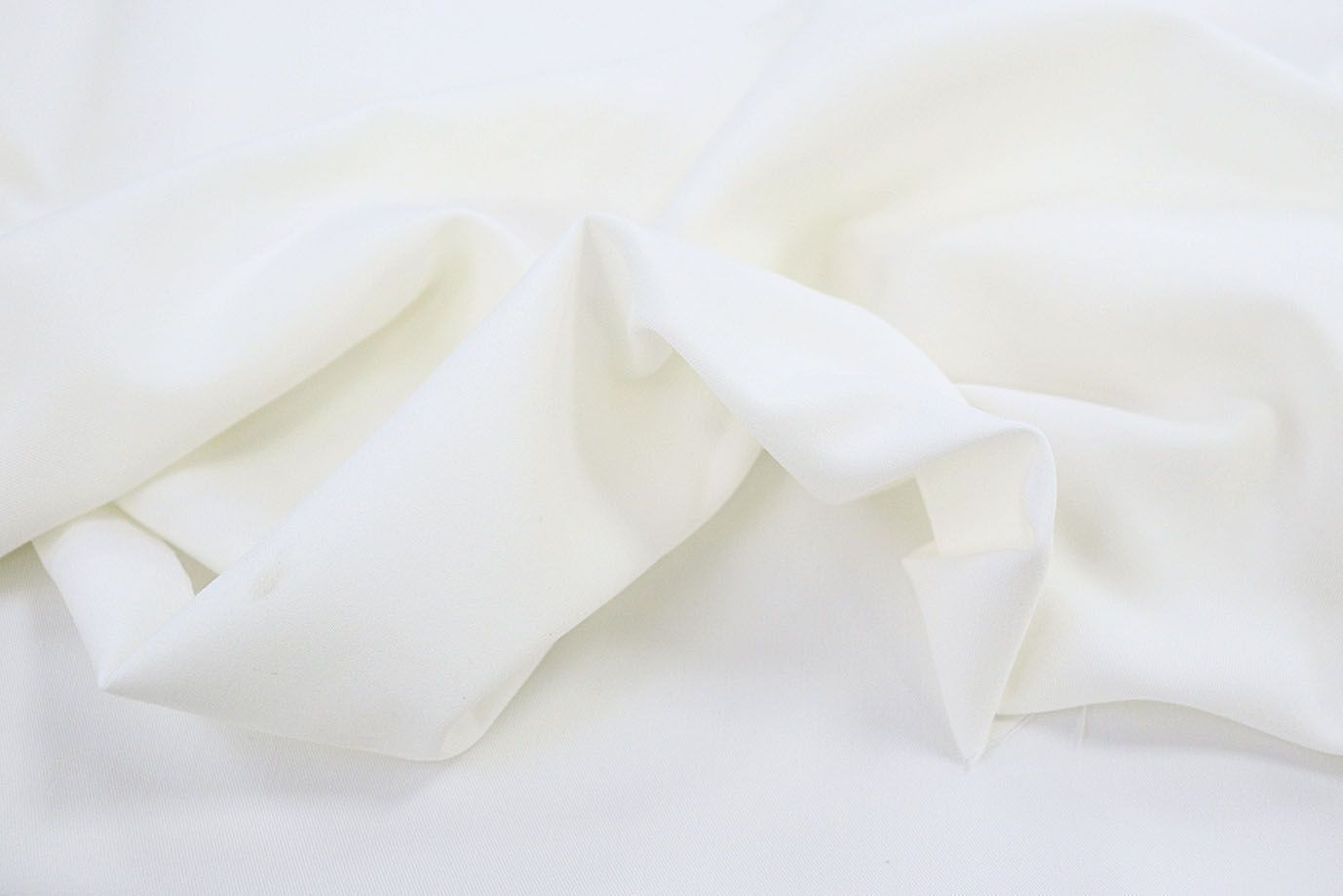 Костюмная ткань "Лиза"/молочный VT-11130/C#3