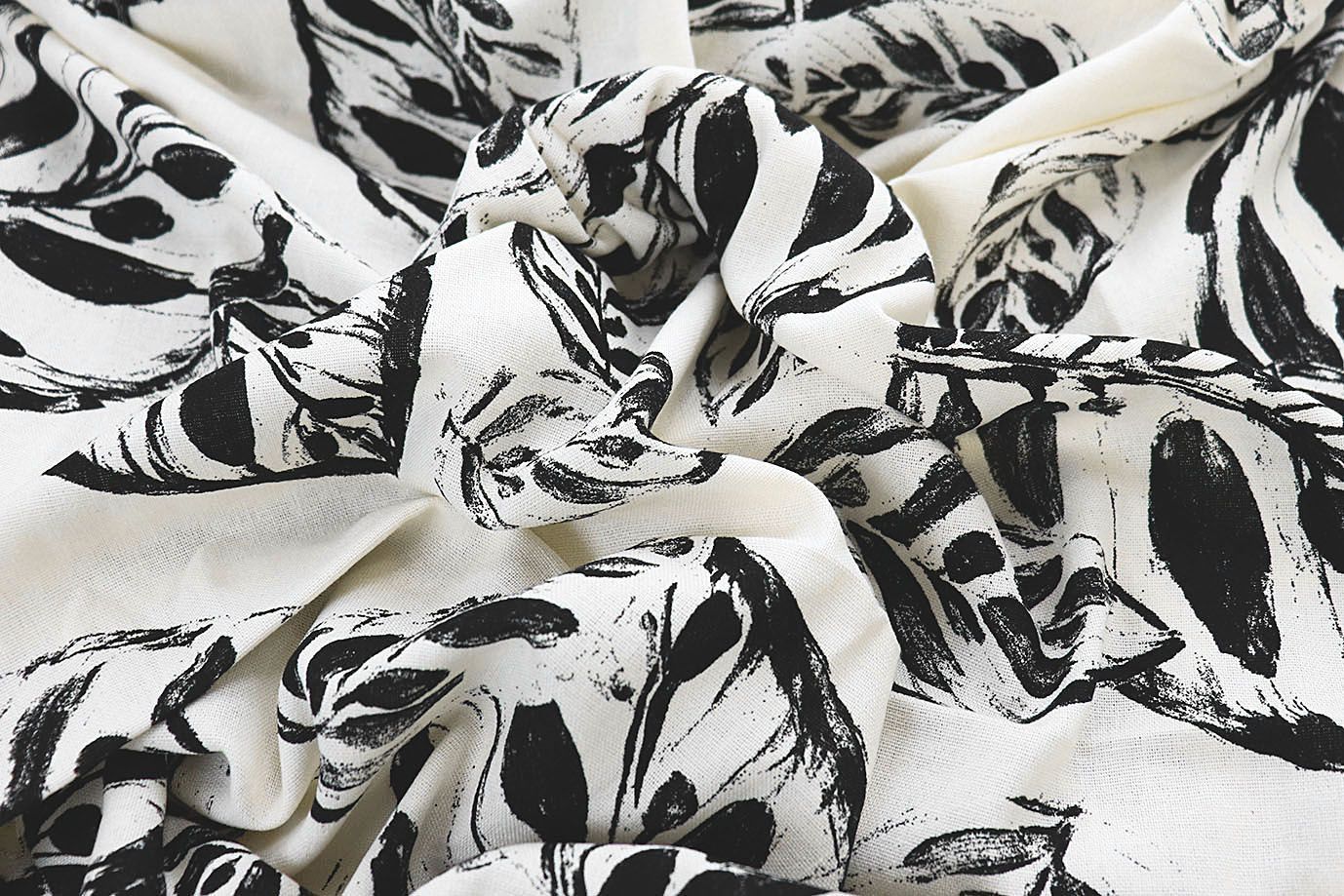 Лен принт/листья черные на молочном 4076-PY/D#1/C#4