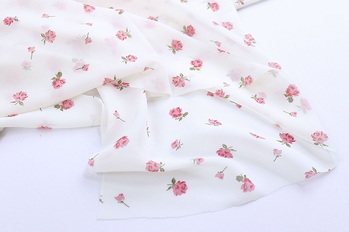 Шифон принт/цветы коралловые на молочном 4241-PY/D#4/C#1