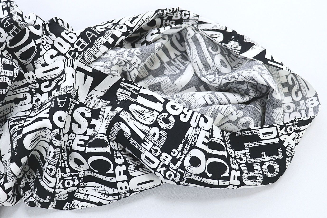 Штапель принт/надписи белые на черном 3861-PY/D#14/C#1