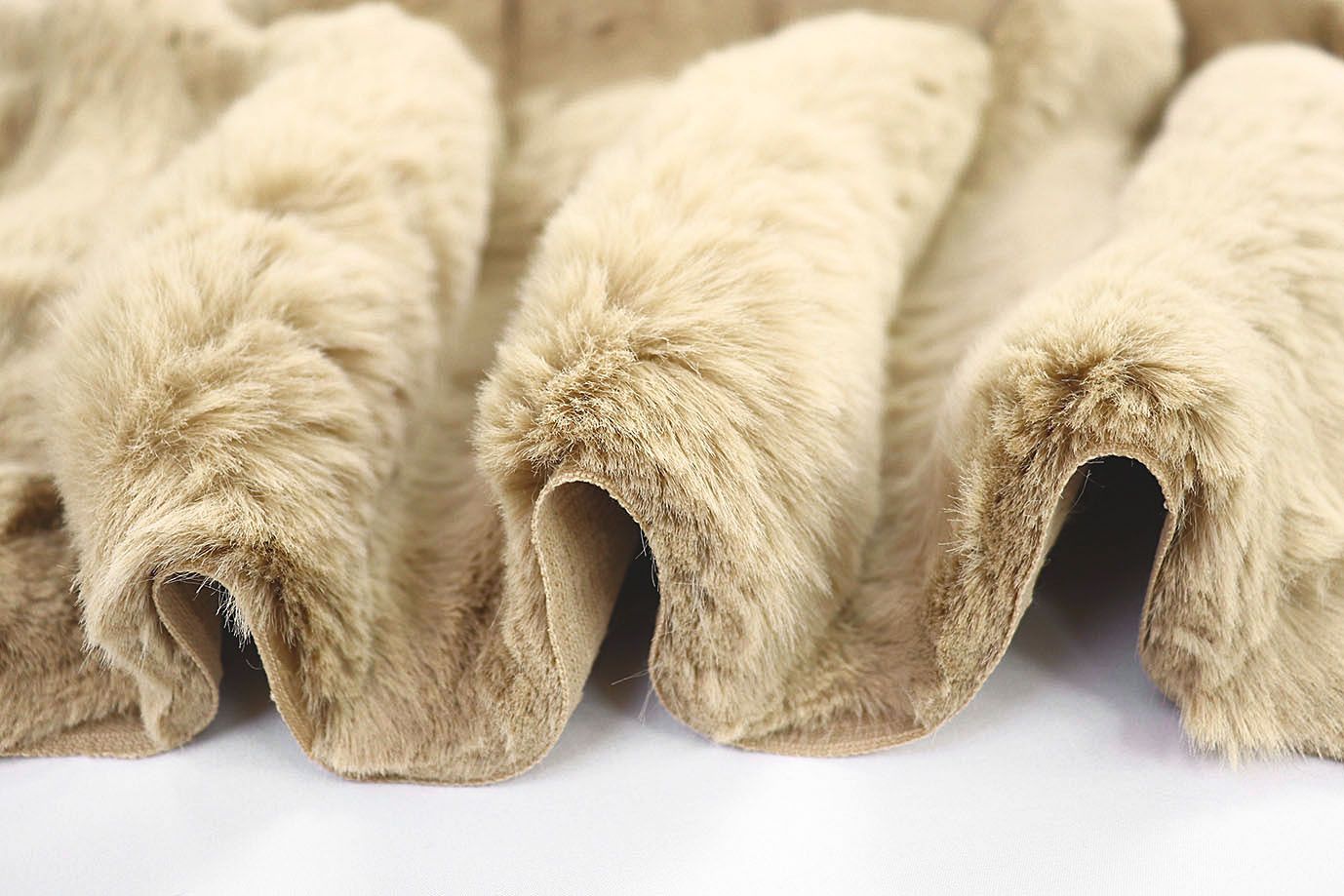 Искусственный мех "Шиншилла"/бежевый 287-22101395/C#Beige