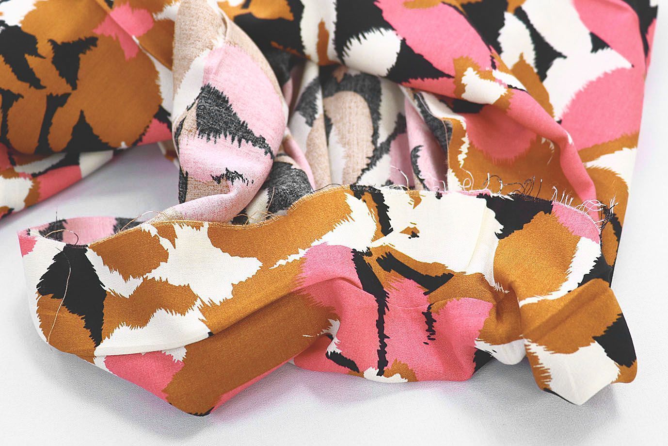 Штапель принт/цветы оранжево-розовые 1374-PY/D#13/C#1