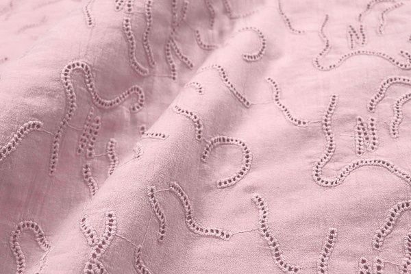 Хлопок "Батист" жатка с вышивкой/лиловый 3202-PY/D#4/C#2 (EU4272)