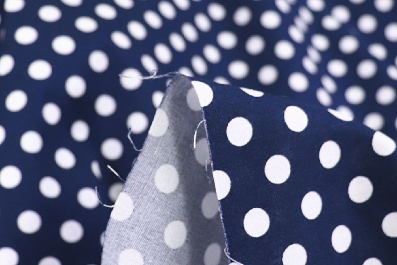 Хлопок "Поплин" стрейч принт/горох белый на темно-синем 3716-PY/D#1/C#4