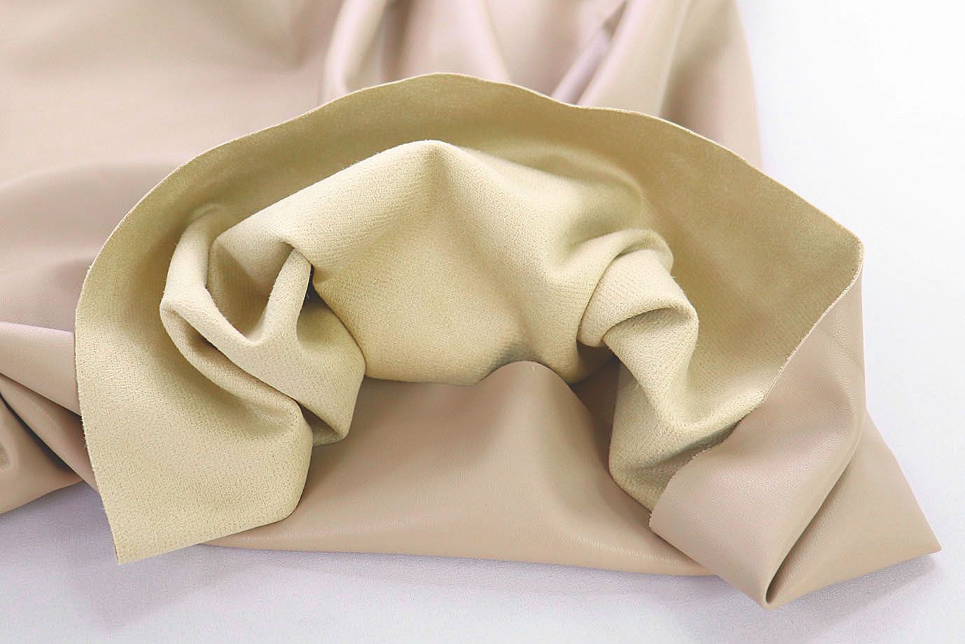 Кожа стрейч на замше/бежевый SSR-827/C#3 (16923)