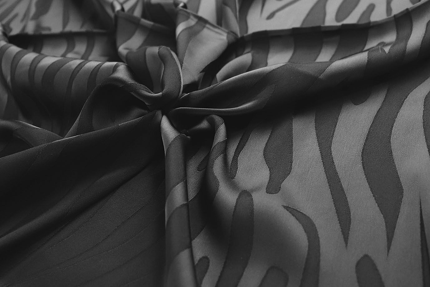 Сатин "Пандора" жаккард/черный 4025-PY/D#3/C#5