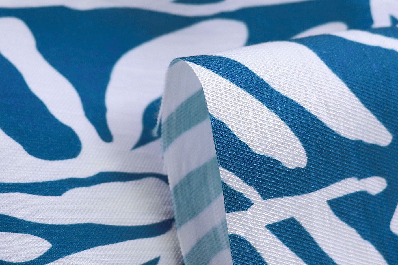 Лен N/R слаб принт/сине-белый 3826-PY/D#1/C#2