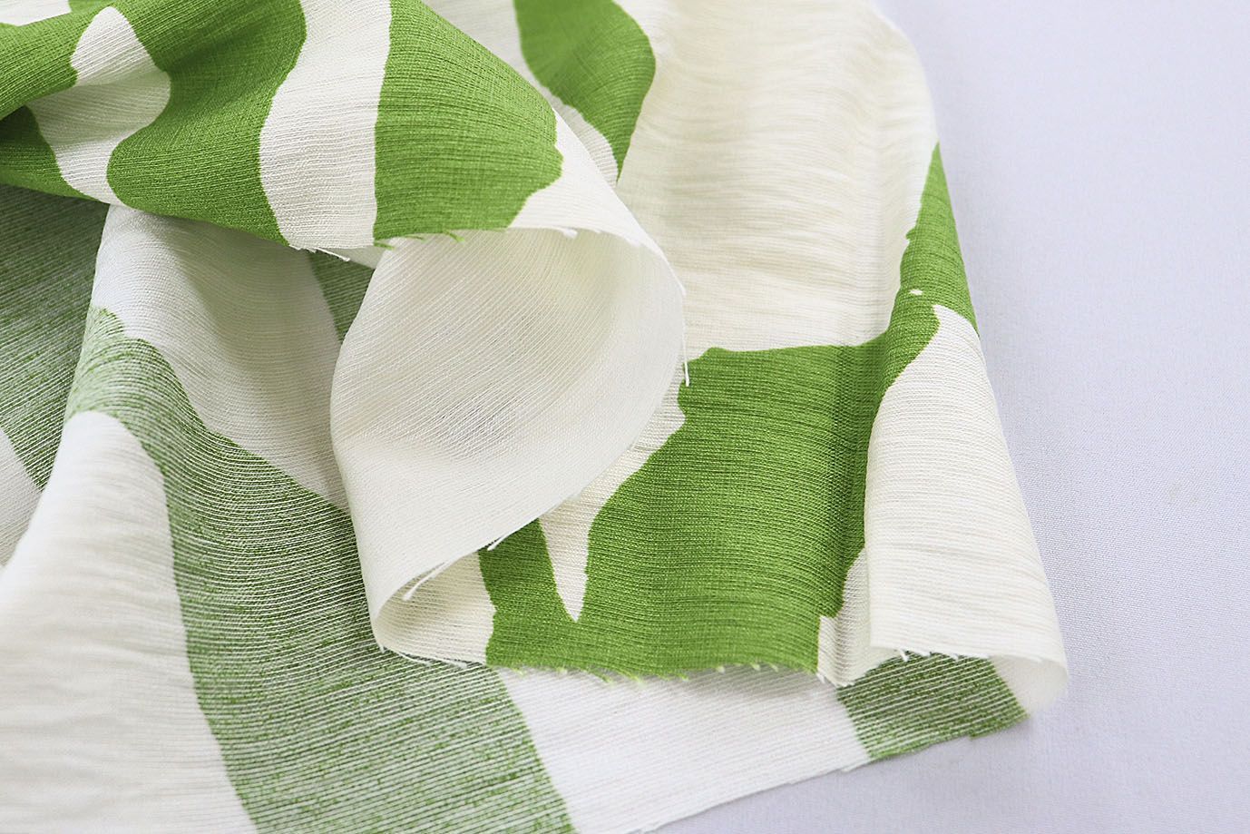 Лен стрейч принт/зеленый на молочном 3788-PY/D#2/C#3