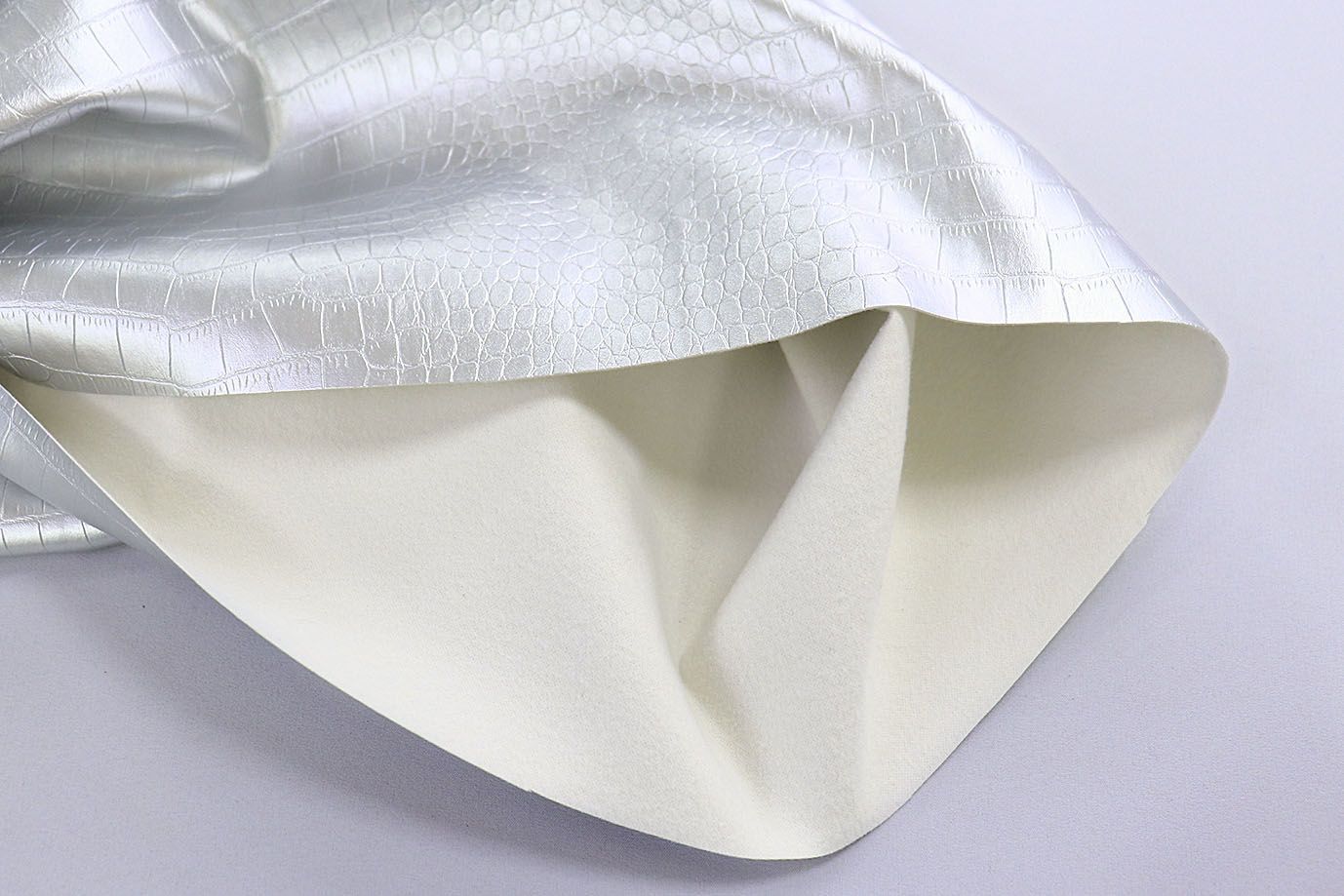 Кожа "Питон" принт/серебряный VT-11607/C#3