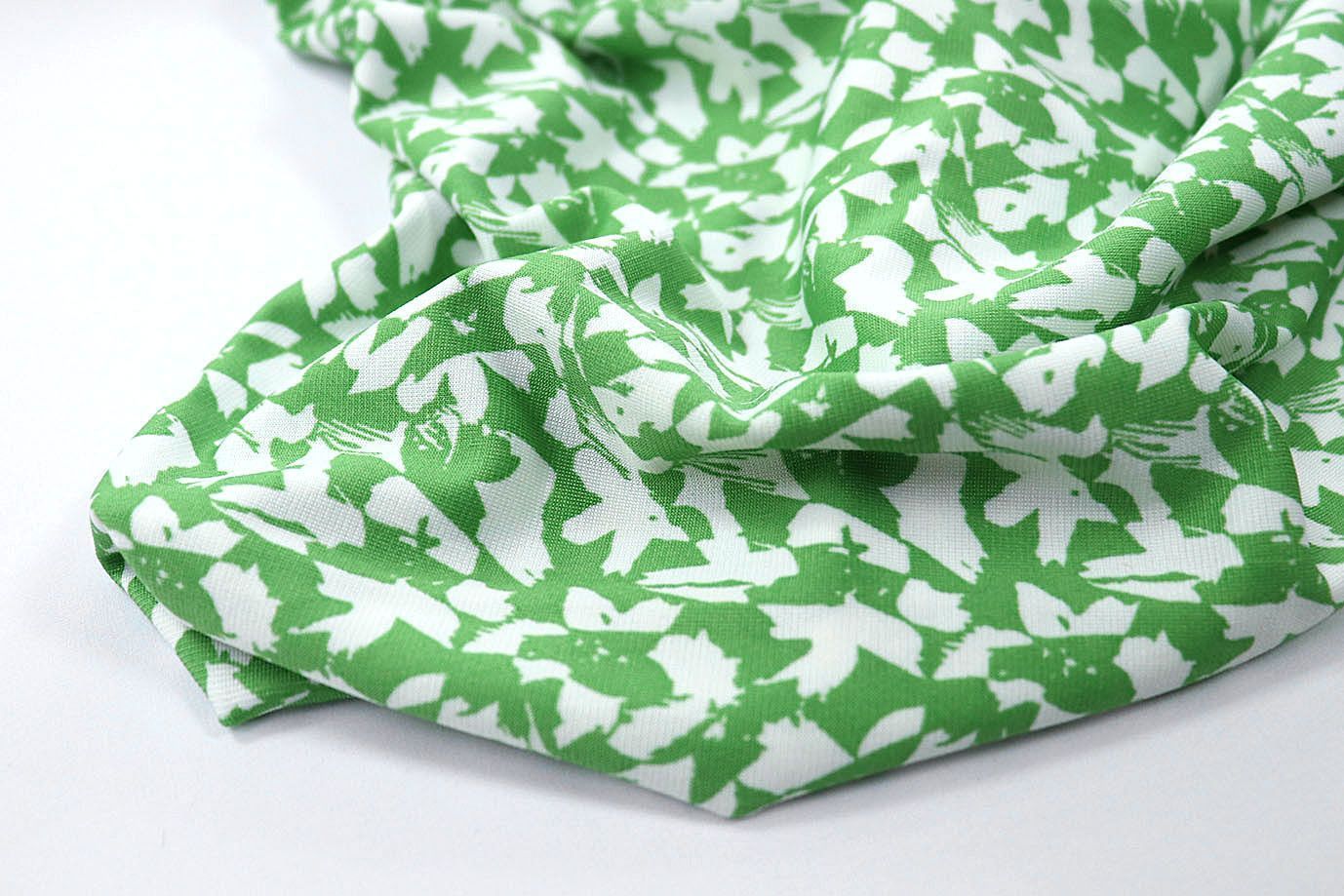 Трикотаж масло принт/бело-зеленый 3390-PY/D#9771-353/C#2 (11154)