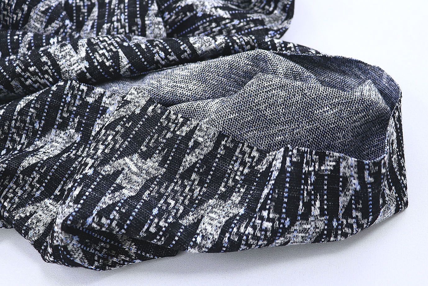 Трикотаж жаккард принт/черно-голубой 3257-22-PY/D#4/C#3