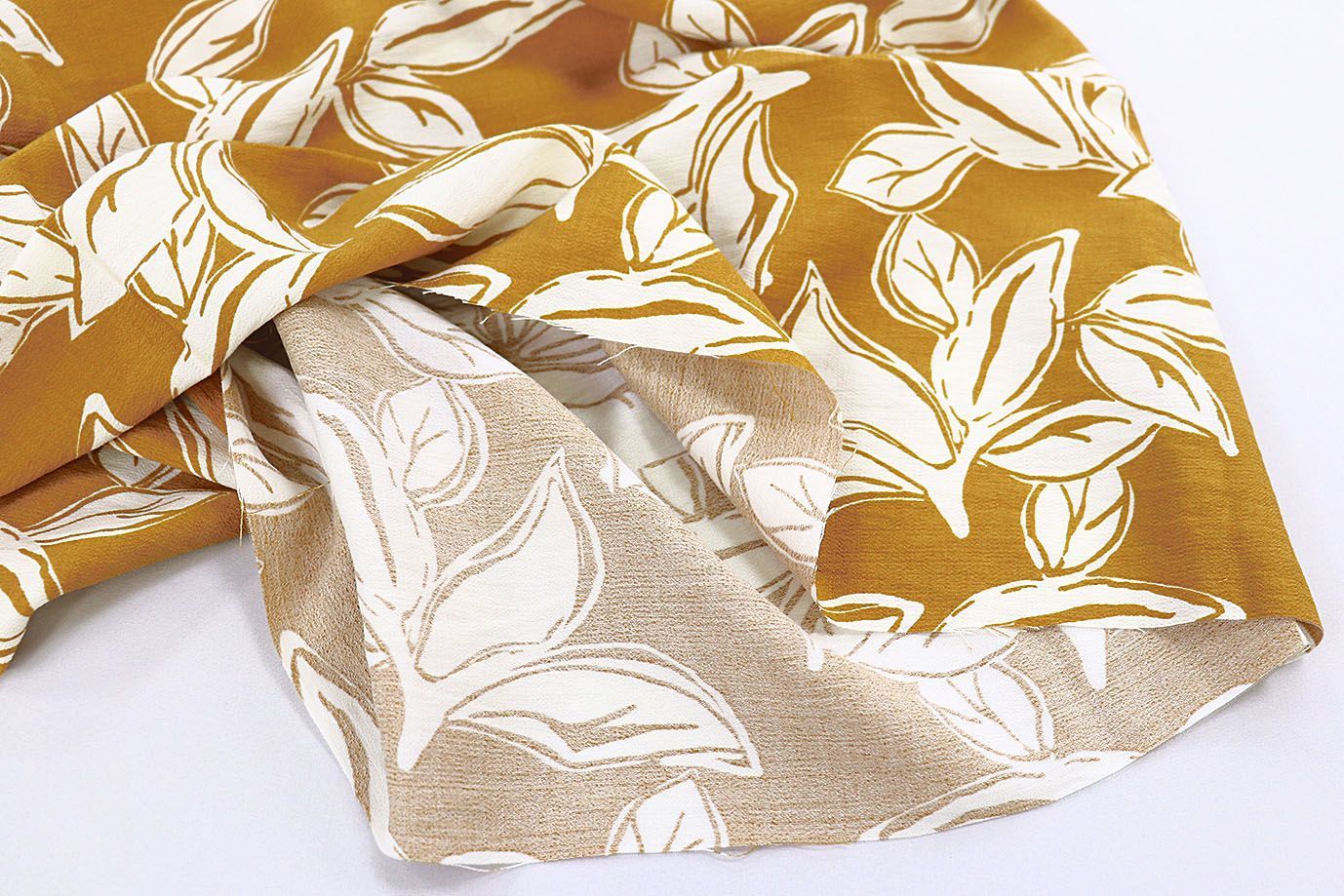 Лен БОХО принт/листья белые на коричневом 3815-PY/D#1/C#8