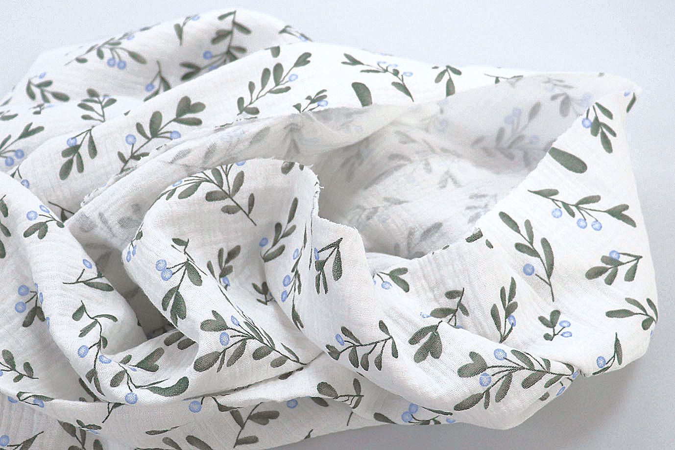 Муслин принт/ягоды голубые на белом 1393-PY/D#16/C#2