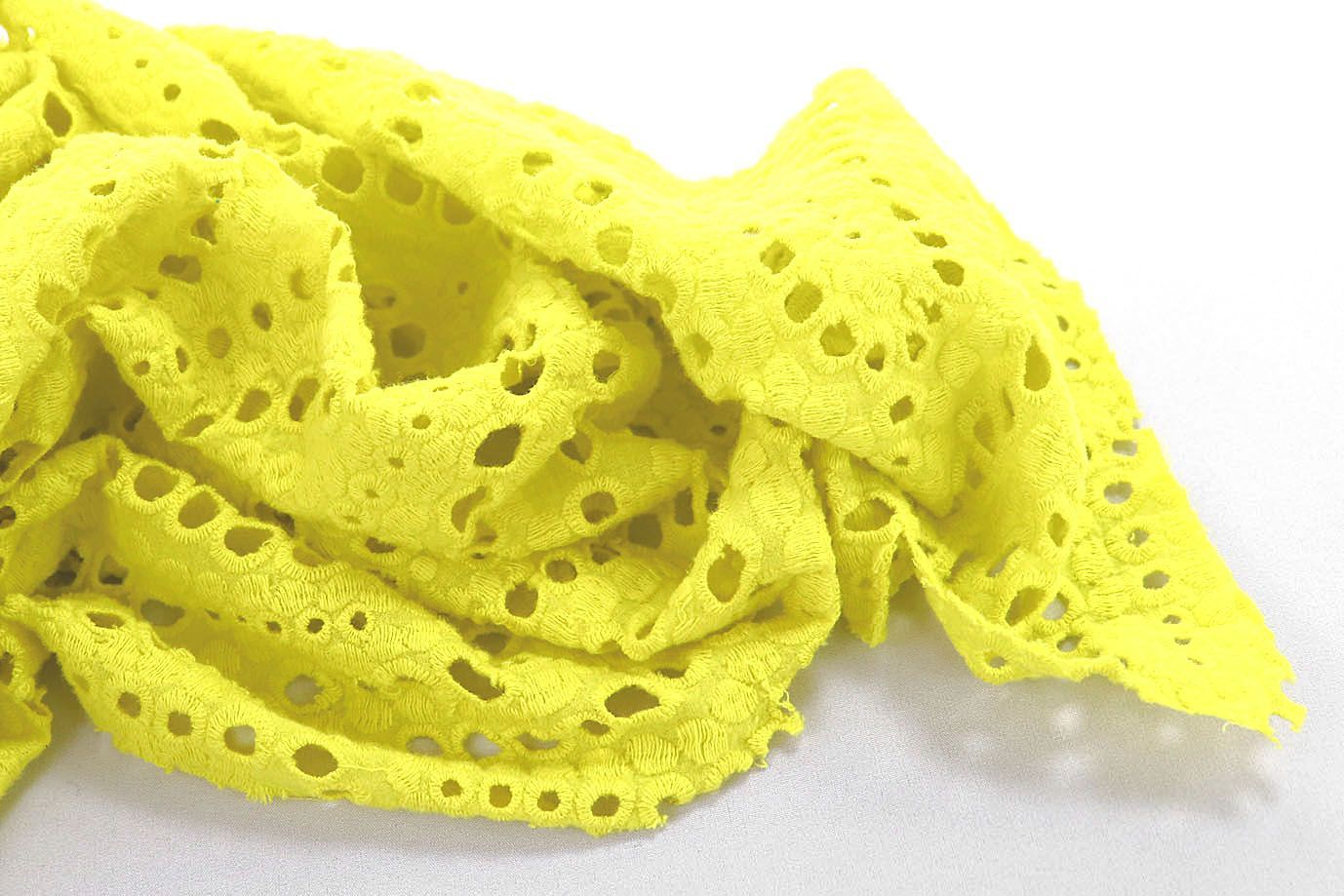 Хлопок "Батист" жатка с вышивкой/желтый 3202-PY/D#3/C#6 (EU4272)