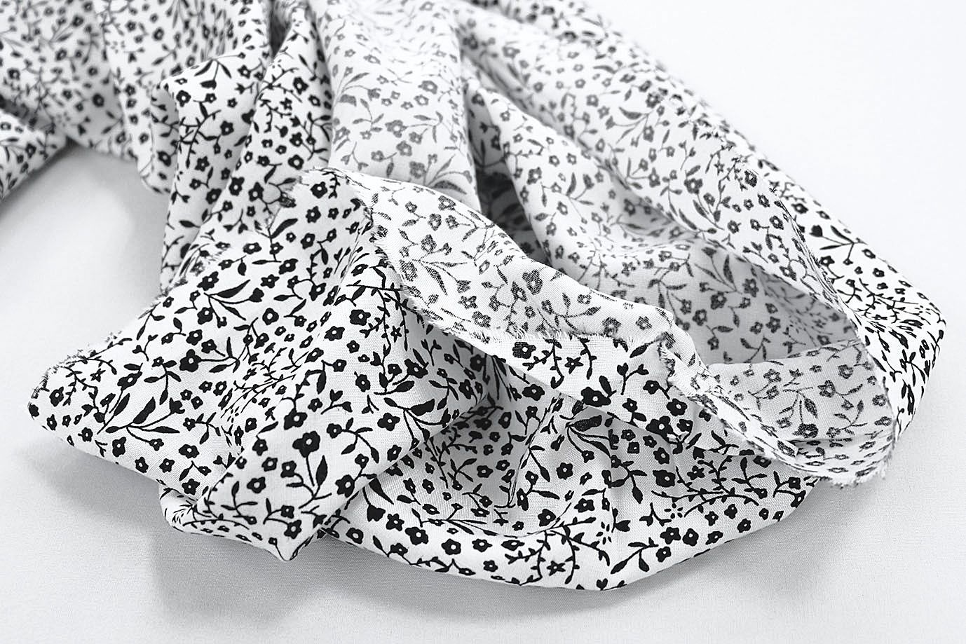 Штапель принт/цветы черные на белом 1374-PY/D#50/C#3