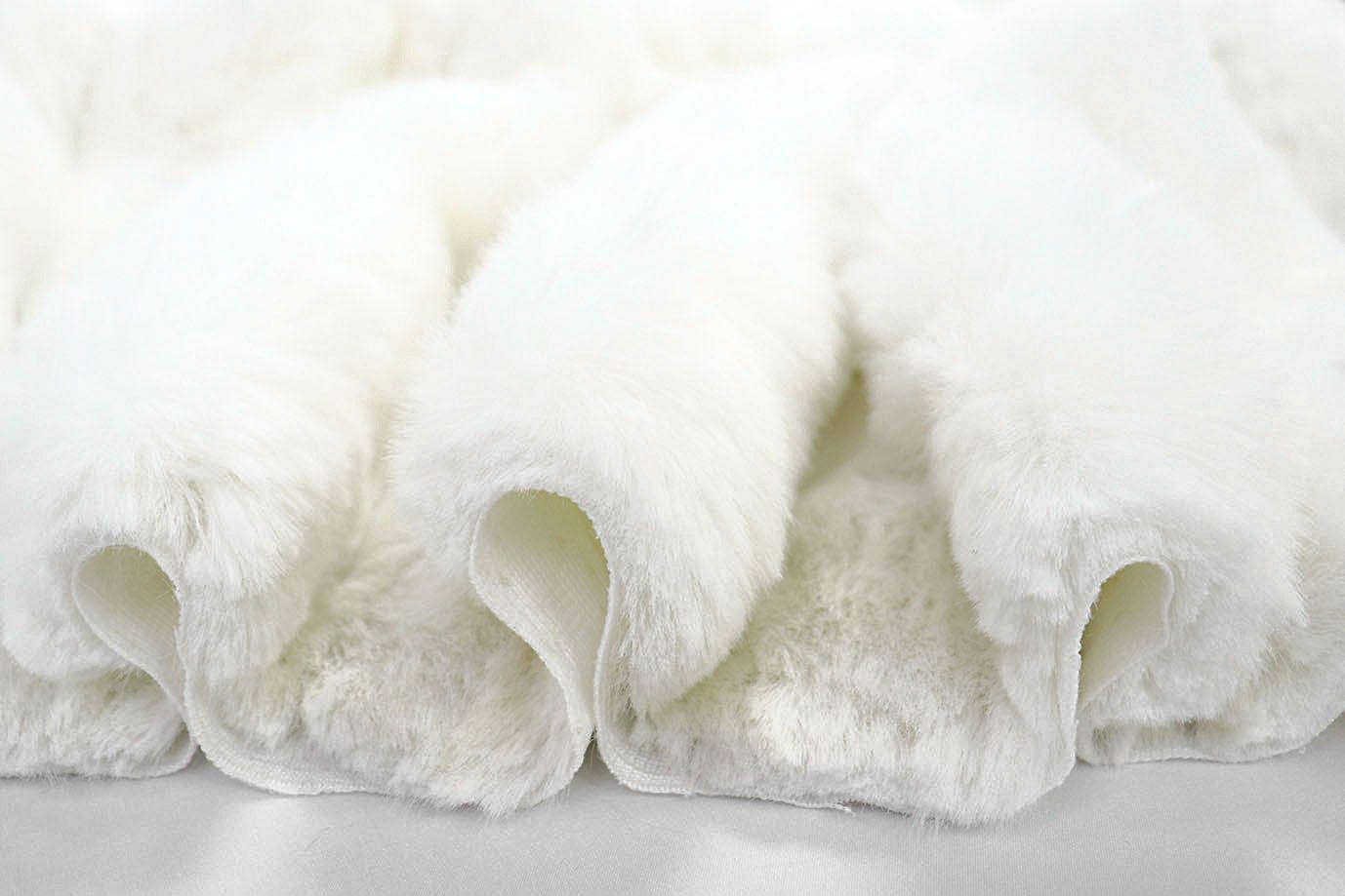 Искусственный мех "Шиншилла"/белый 287-22101395/C#White