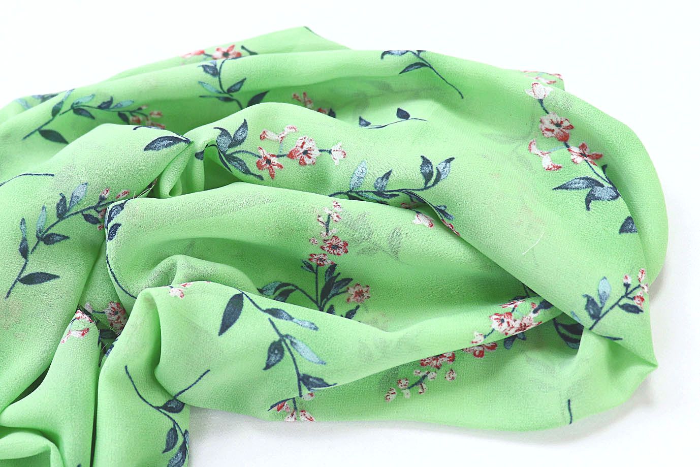 Шифон принт/цветы бело-коричневые на светло-зеленом 3707-PY/D#39/C#2