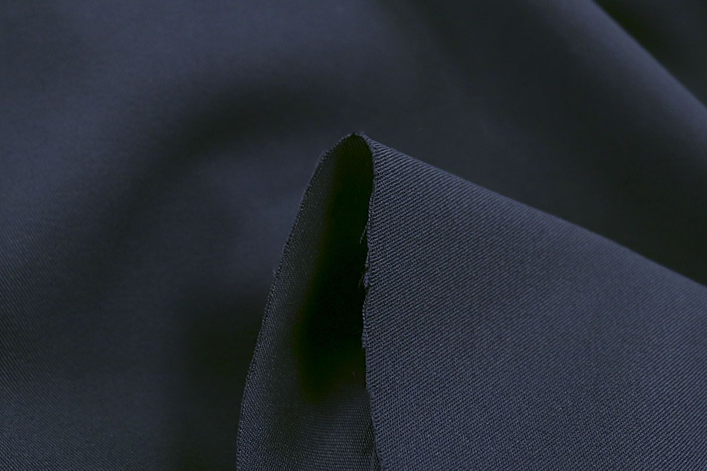 Костюмная ткань "Пикачу" (Мадонна)/темно-синий 14358/C#3 (10974)