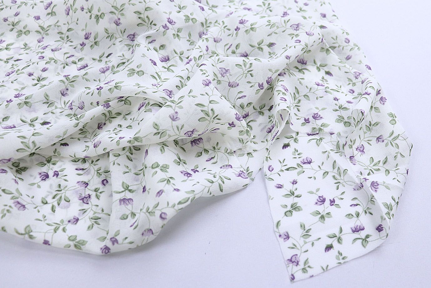 Шифон принт/цветы сиреневые на молочном 4241-PY/D#12/C#2