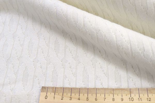 Трикотаж жаккард/молочный 3760-PY/D#1/C#1