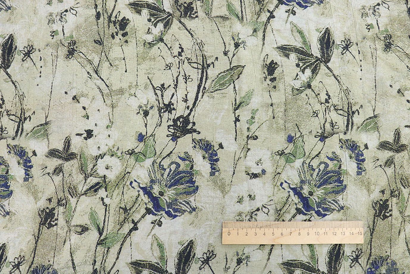 Шелк TENCEL креш принт/цветы зеленые на бежевом 3825-PY/D#5/C#1