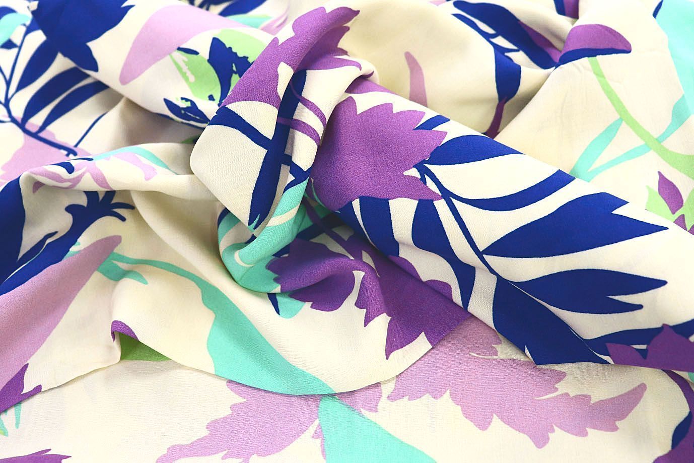 Штапель принт/цветы на молочном 3858-PY/D#18/C#1