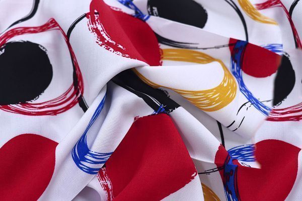 Штапель принт/круги красно-синие на белом 3860-PY/D#11/C#2