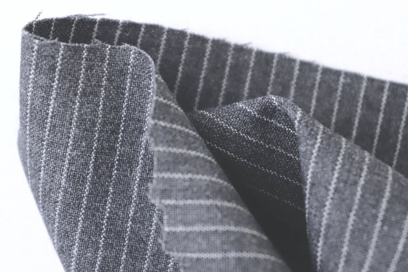 Костюмная ткань "Полоска" принт/полоска белая на сером 3972-PY/C#Gray With Stripes