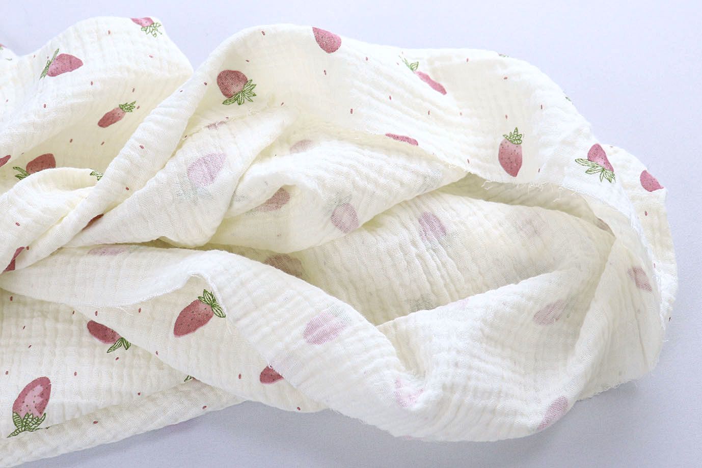 Муслин принт/земляника розовая на белом 4017-PY/D#8