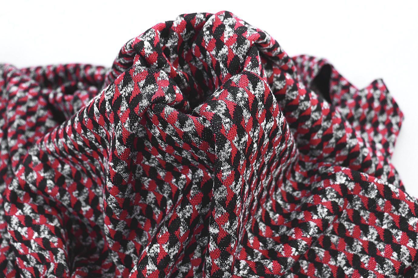 Трикотаж жаккард принт/красно-серый 3257-22-PY/D#17/C#1