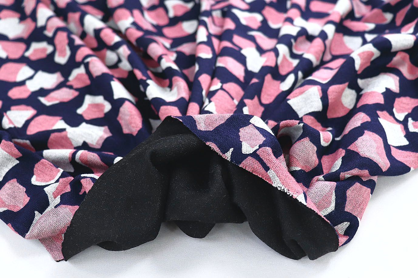 Трикотаж "Модал" принт/бело-розовый на темно-синем 3561-PY/D#15/C#1